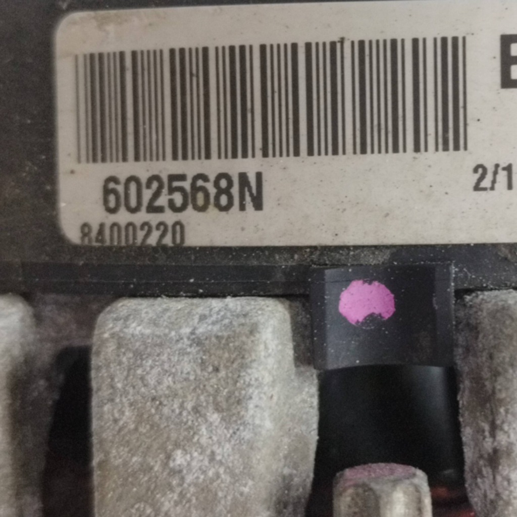 Купити 2013 opel meriva b генератор 602568n