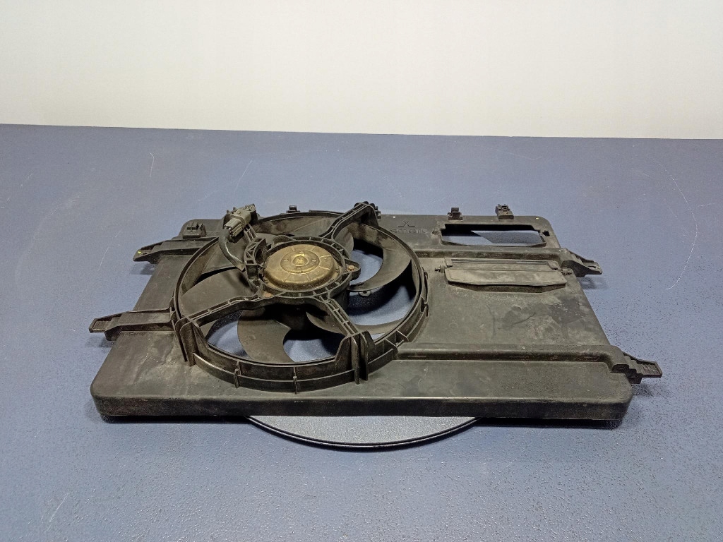 фото №7, Smart forfour i 1.5 cdi вентилятор радиатора вентилятор a4545001103