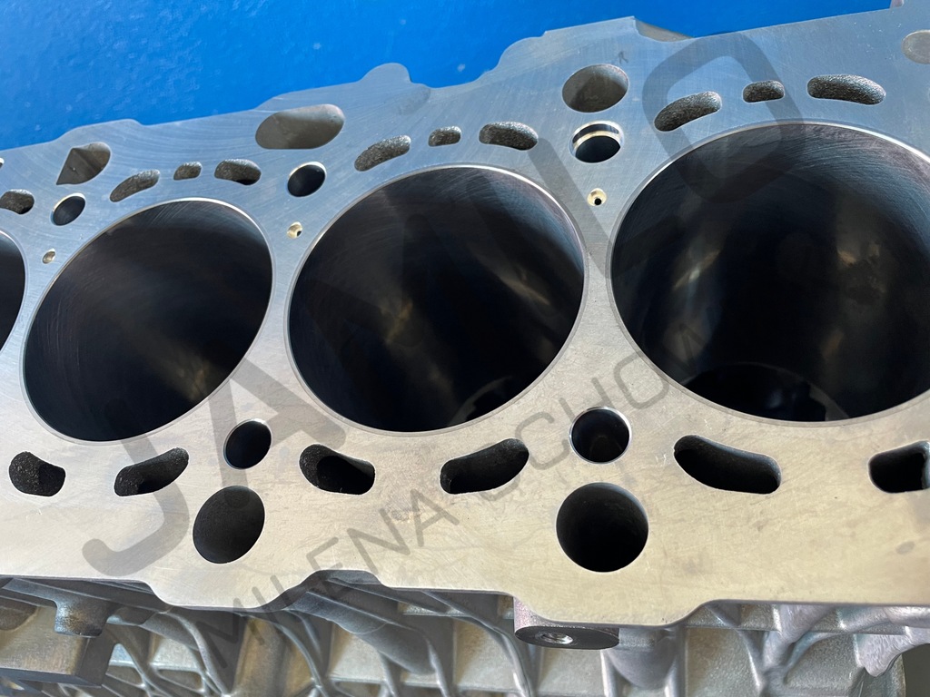 фото №5, Bmw блок двигуна m57n2 306d5 e90 e91 e92 e60 e61 e65 e66 e83 7792822