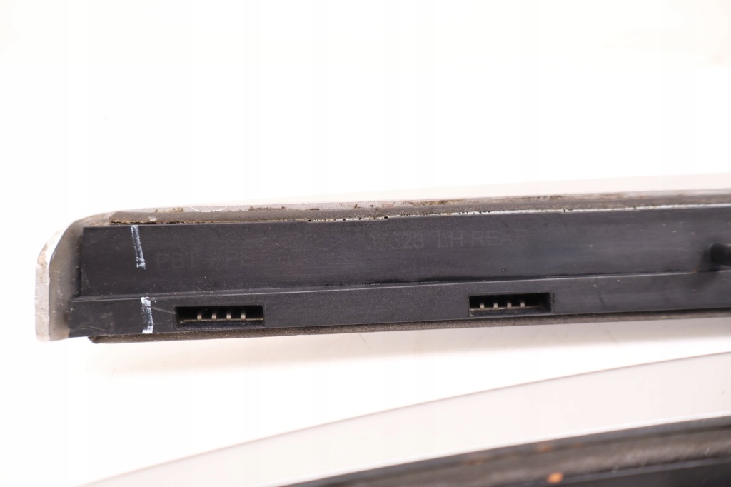 Купить Maserati levante рейлинги 27514, 27522