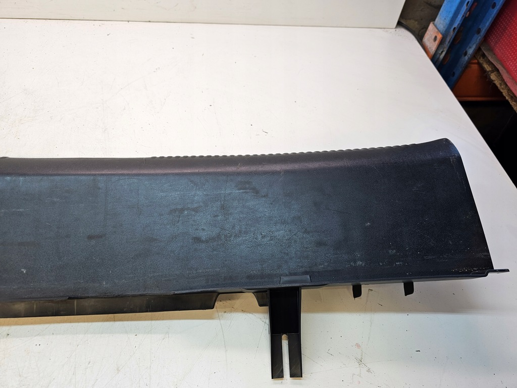 фото №6, Накладка поперечина задняя audi a5 8t coupe 8t0863471