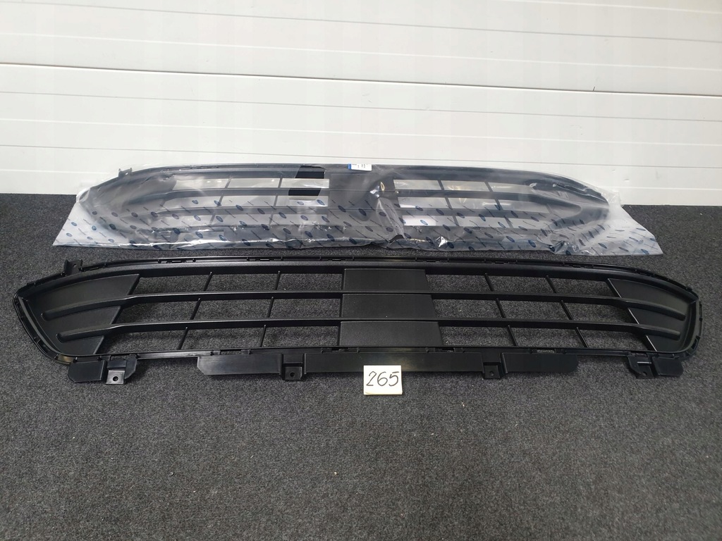 фото №1, Решітка радіатора передній решітка радіатора решітка бампера ford transit connect ii lift