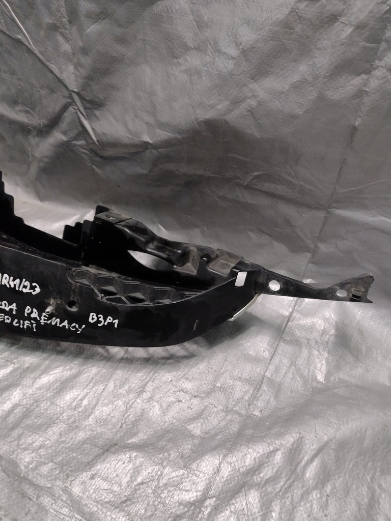 фото №11, Решітка радіатора, решітка радіатора mazda premacy i przedlift оригінальний номер c14550712