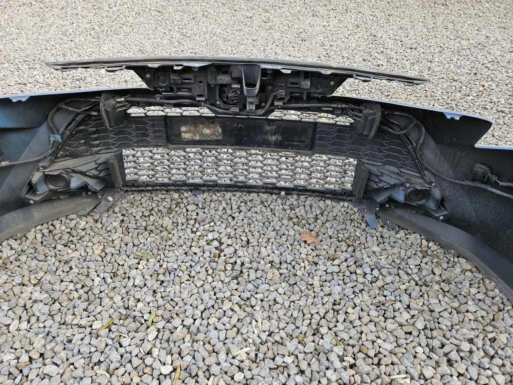 фото №13, Toyota corolla e21 hb хэтчбек kombi бампер передний kompletny радар