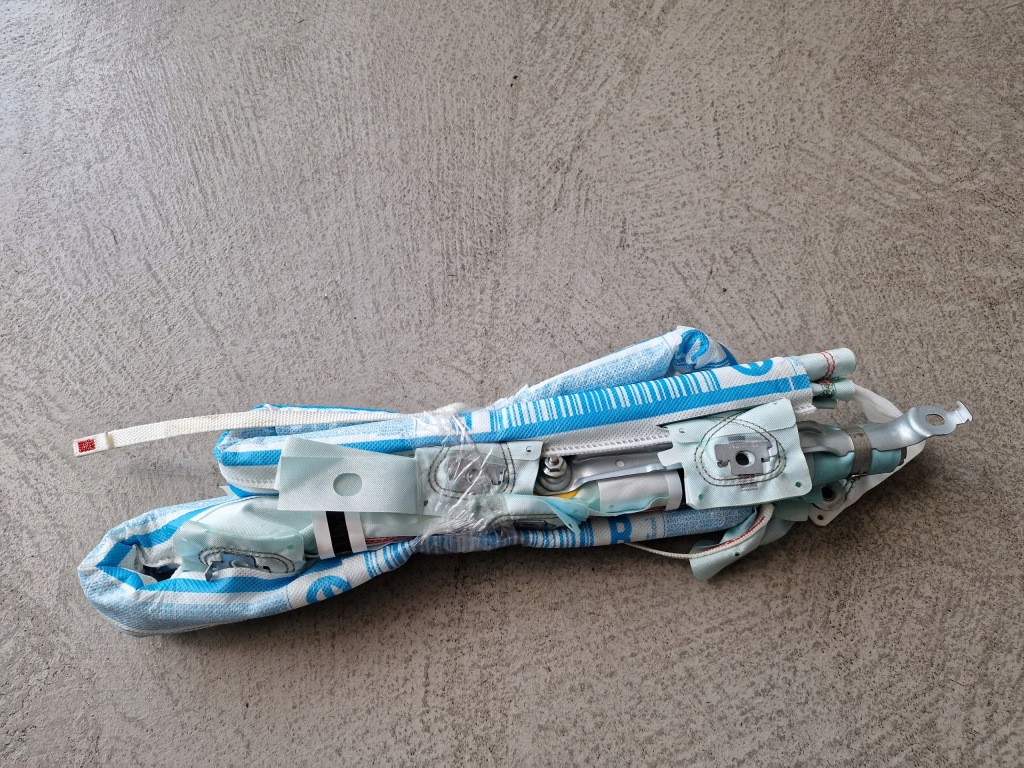 фото №3, Шторка безопасности правая alfa romeo stelvio 00505353400