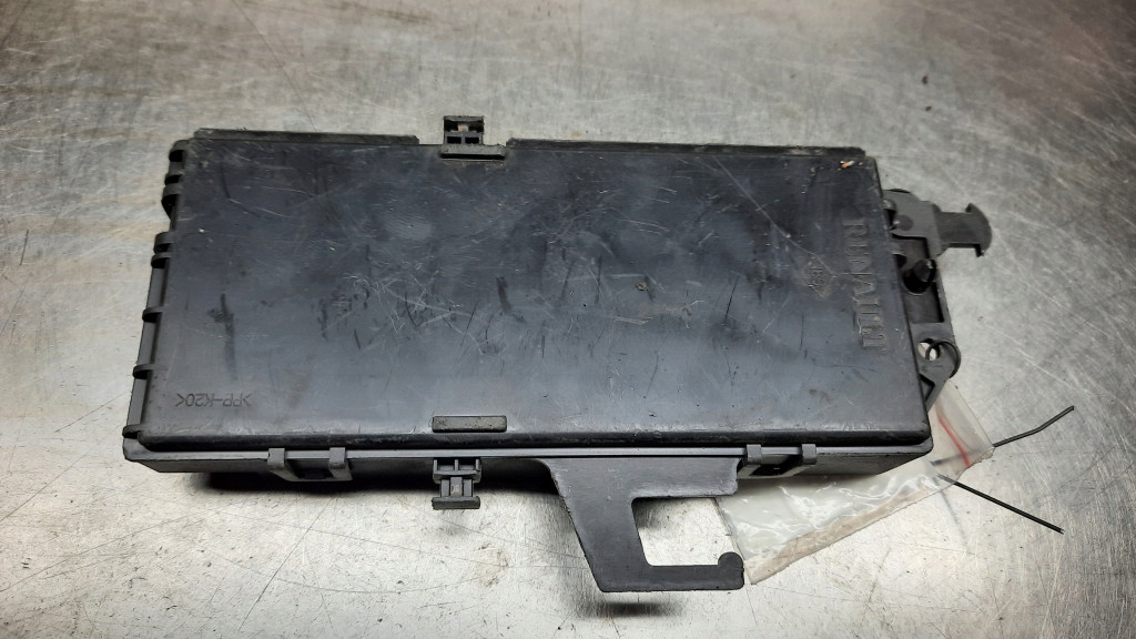 фото №2, Модуль комфорту renault espace 04r 1.9d 04r 8200414833