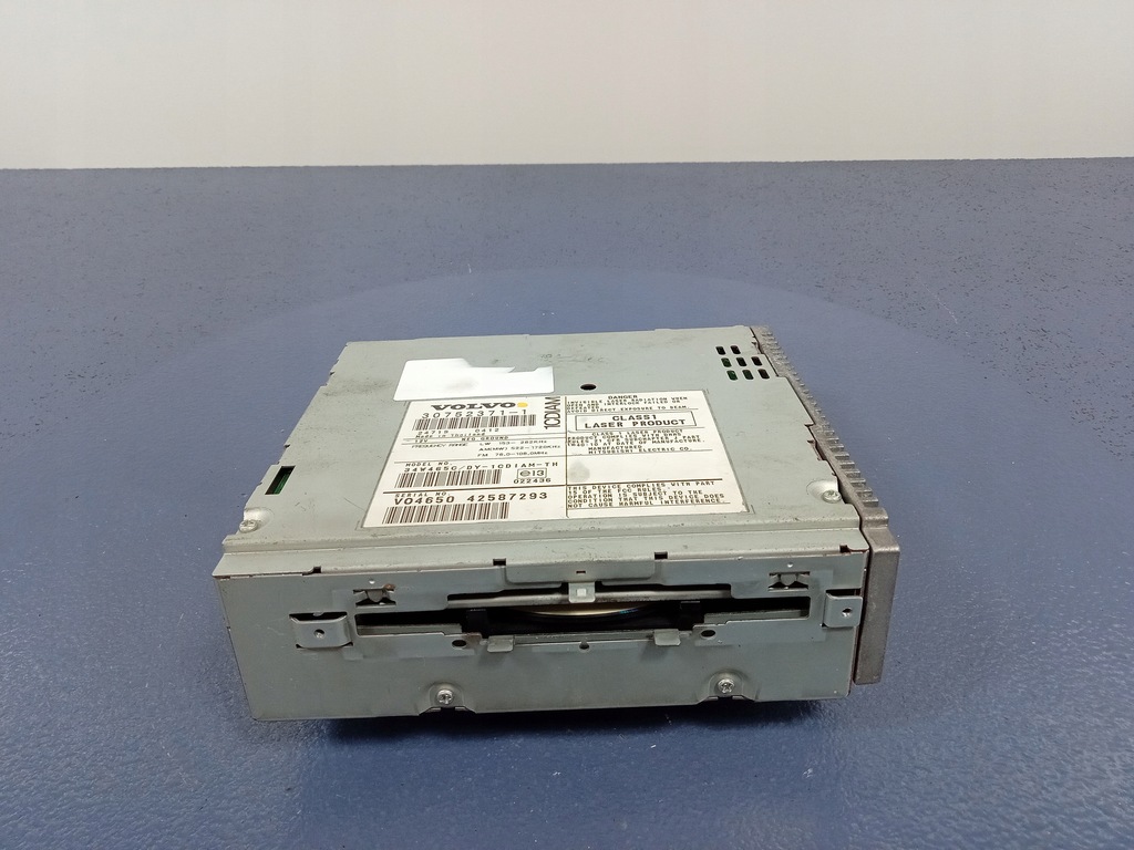 фото №1, Volvo s40 ii v50 радио считыватель дисков cd 30752371