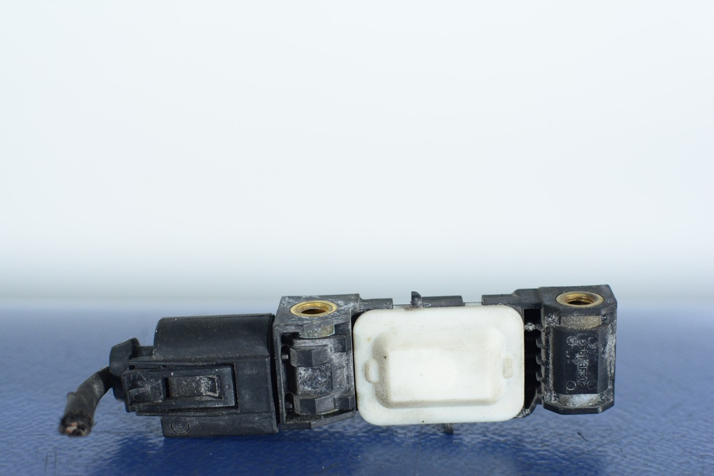 фото №4, S-klasa w220 датчик удару 0028200826