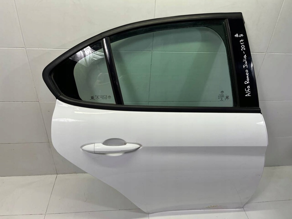 фото №4, Двері задня права сторона alfa romeo giulia 952 2017