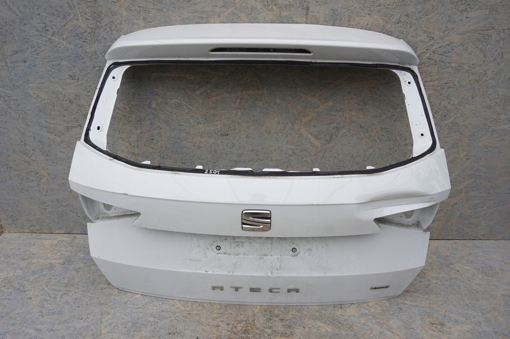 фото №1, Seat ateca кришка багажника багажника