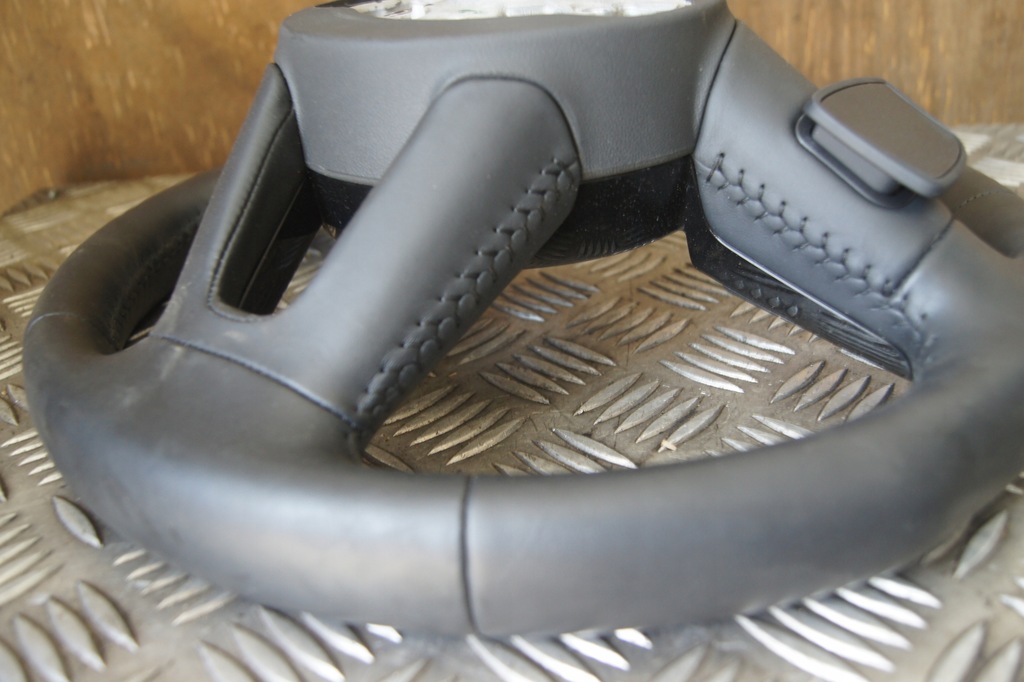 фото №9, Воздуховод кожа audi a1 a3 82a419091