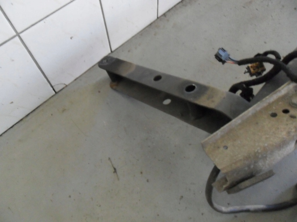 фото №8, Audi a6 c5 2002 kombi hak буксирувальний do буксирування westfalia