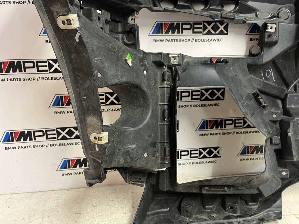 фото №10, Bmw x7 g07 канал воздуховод воздуха кронштейн направляющая бампера левый 8090083