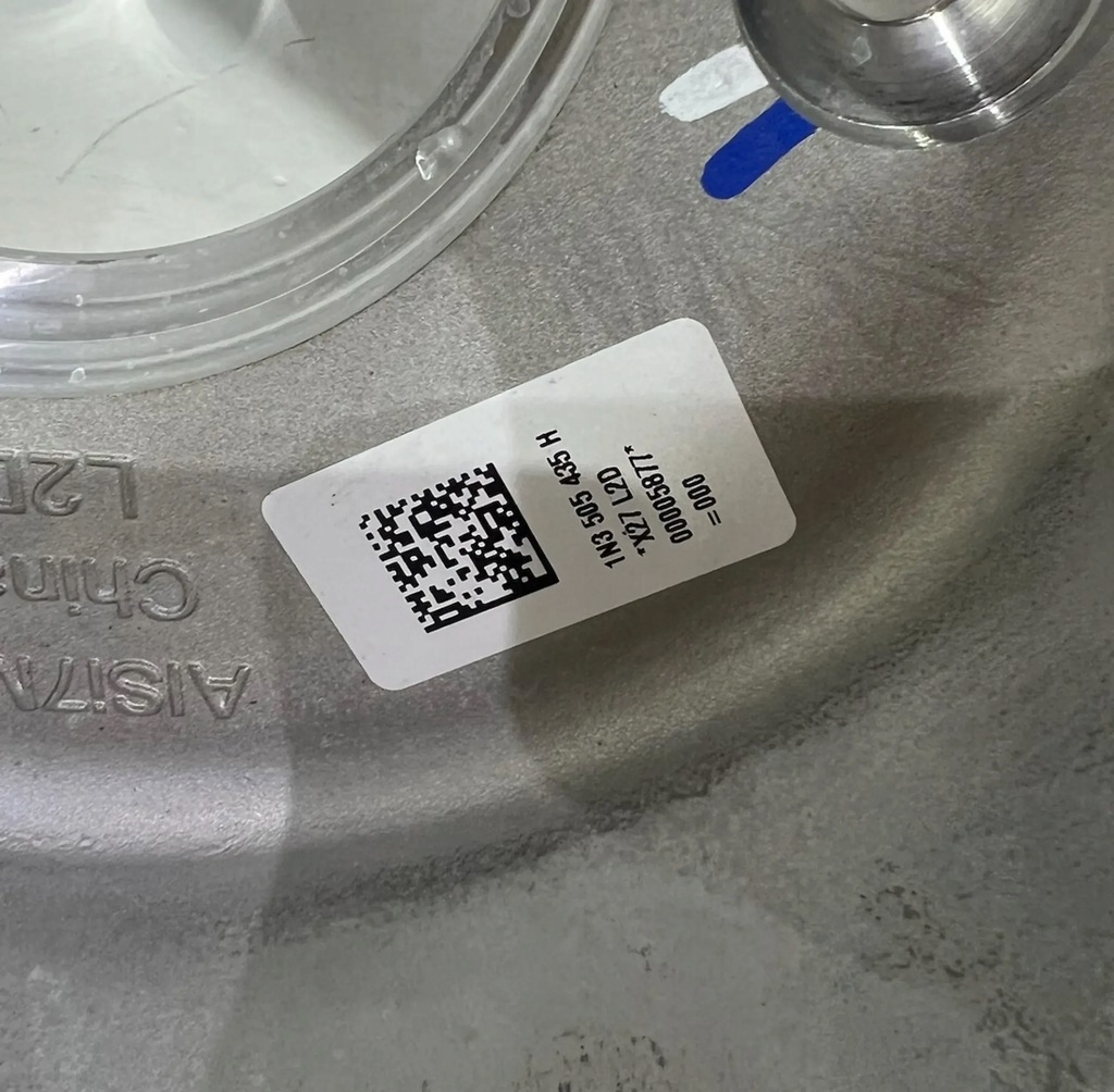 фото №11, Поворотный кулак задняя левая volkswagen id buzz