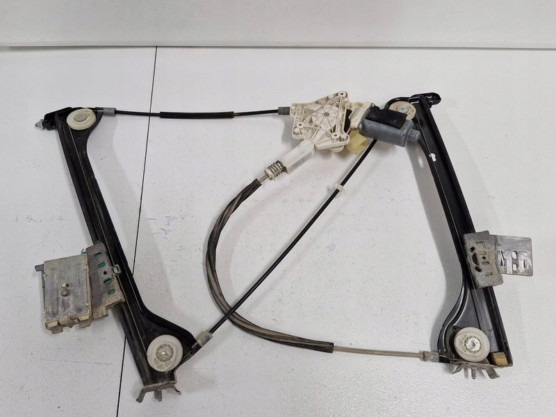 фото №5, Mercedes benz slk r171 подъемник стекло правый 6 pin