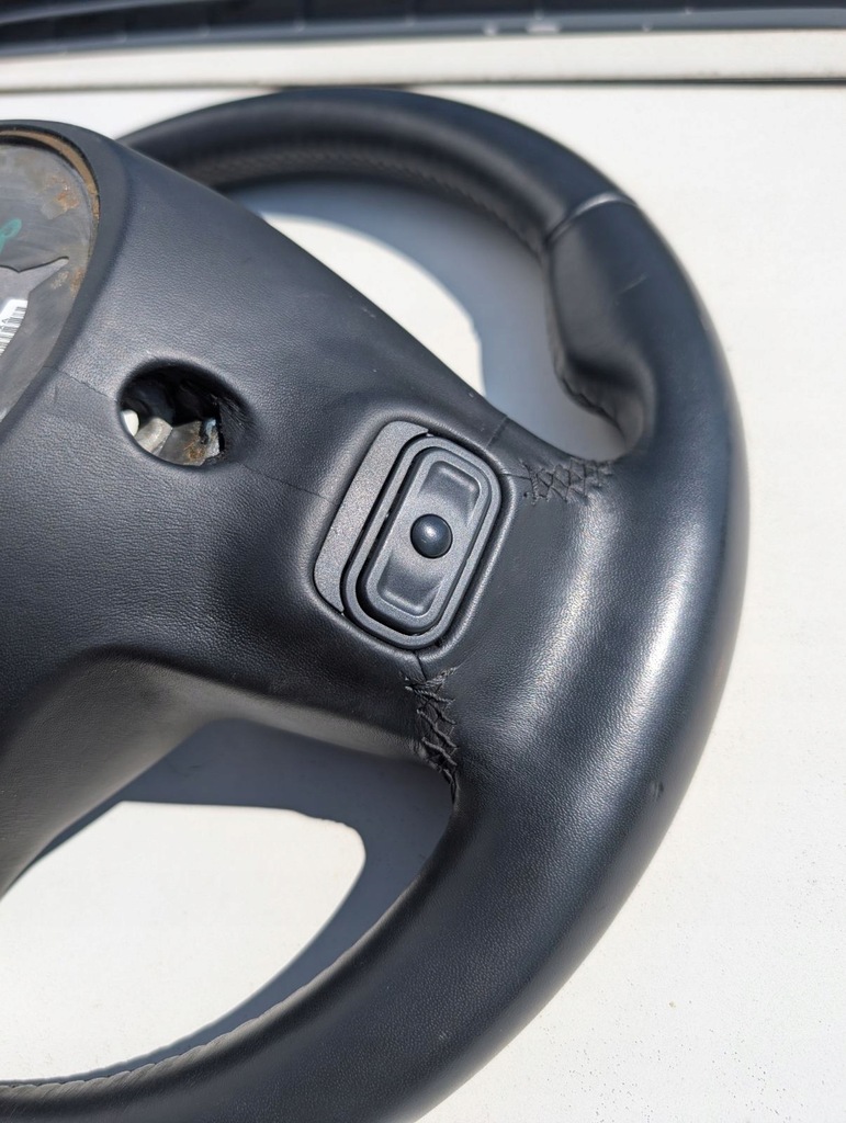 фото №11, Воздуховод ghibli levante quattroporte кожа maserati кожа