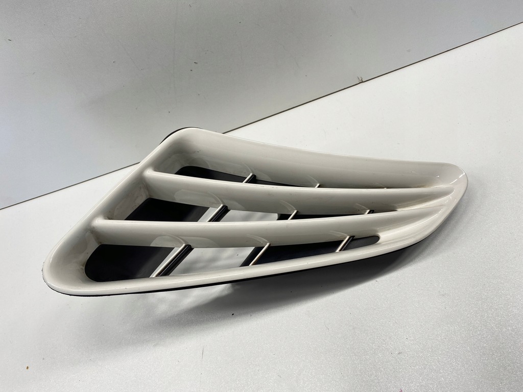 фото №2, Решётка впуск воздуха правый porsche boxter 987