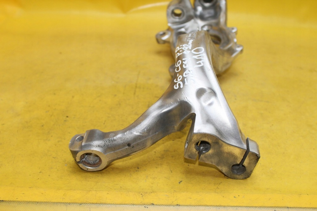 фото №7, Поворотний кулак правий перед s6 c6 5.2 fsi 3.0 tdi 2.7 tdi 4f0258 92mm