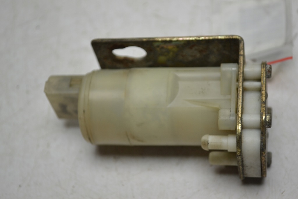 фото №7, Mercedes w116 r107 помпа омывателя стекло