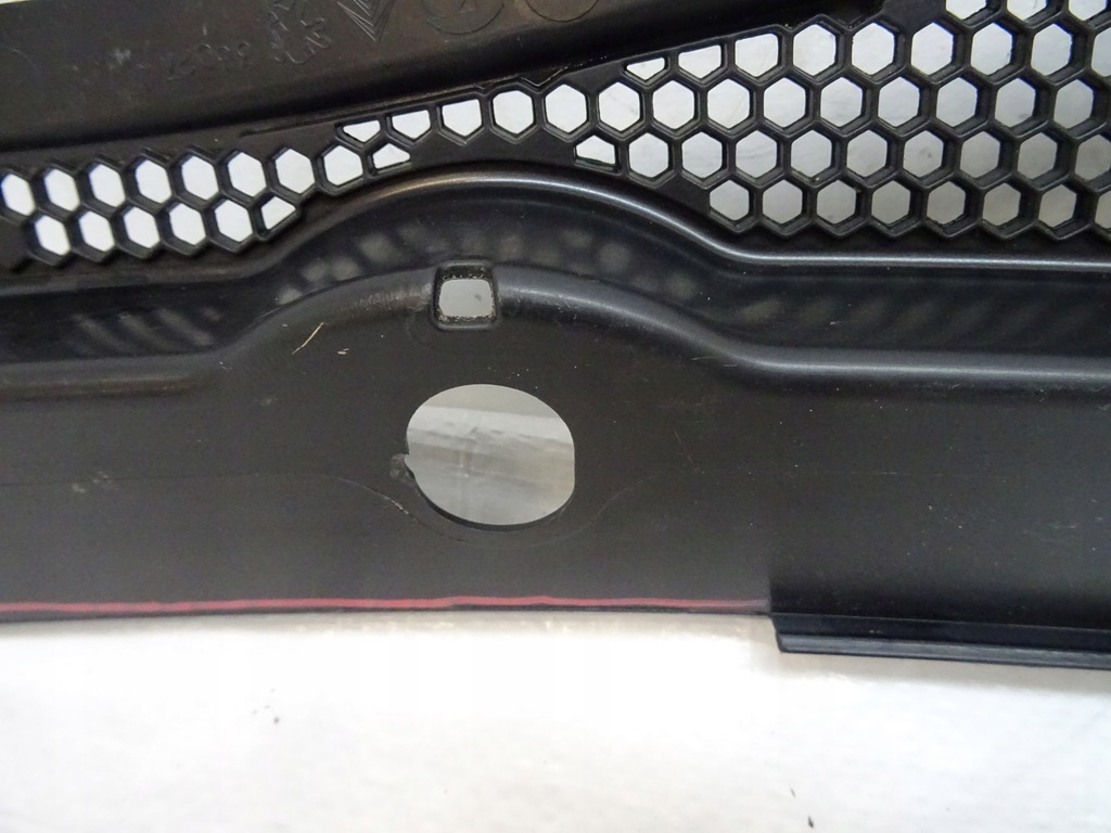 фото №12, Peugeot 208 жабо левая