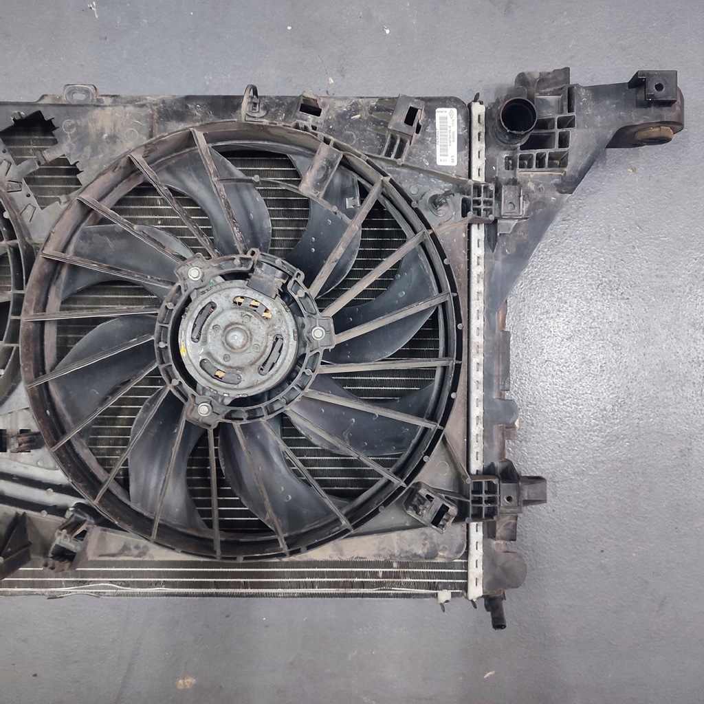 фото №12, Комплект радіатор renault master iii 2.3 dci opel movano nissan nv400