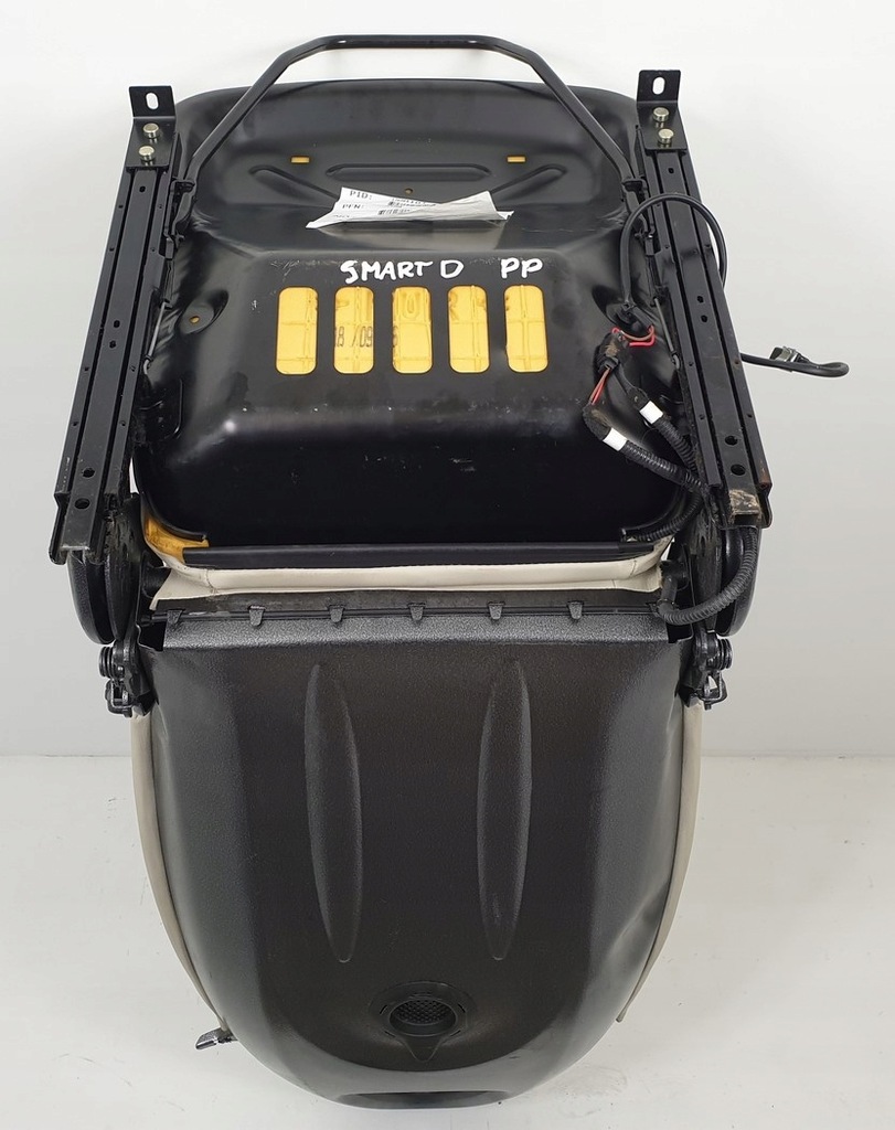 фото №5, Сиденье правый перед с подогревом smart fortwo 450 europa