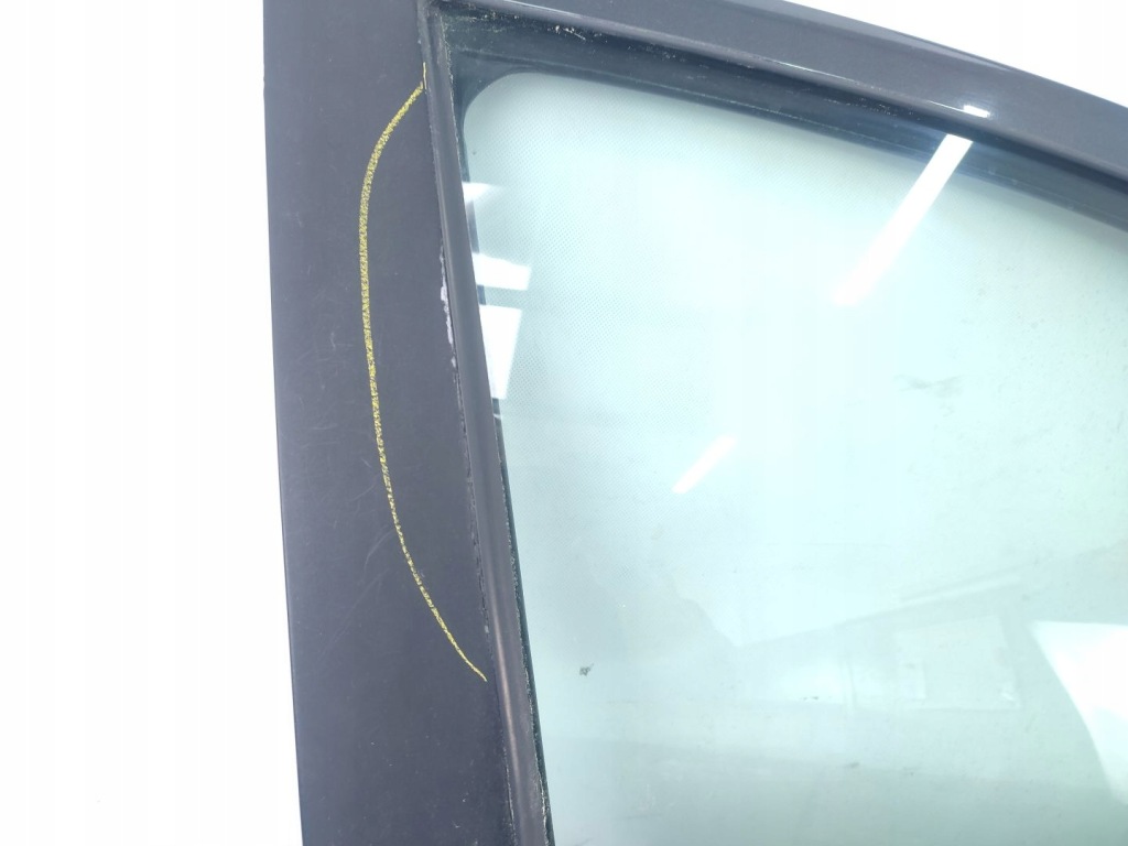 Дверь правый перед fiat linea 2007-2012 код лакокрасочного покрытия 284 Цена