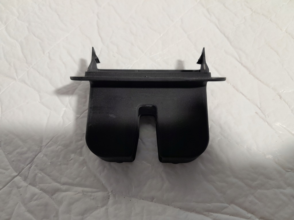 фото №1, Audi s3 8v lift защита замка багажника - 4h0827520