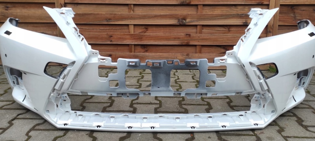 Lexus ct200h бампер rok 2017 Цена