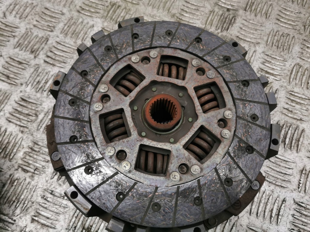 Maserati quattroporte 2006 комплект зчеплення Недорого