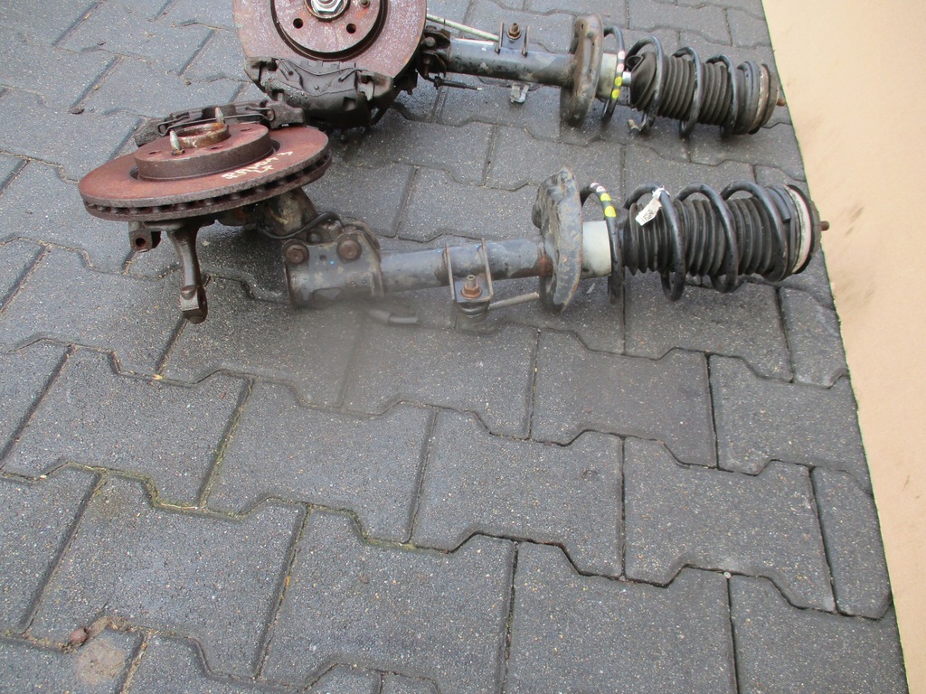 фото №12, Амортизационная стойка амортизатор левый правый перед передний поворотный кулак fiat panda iii 4x4