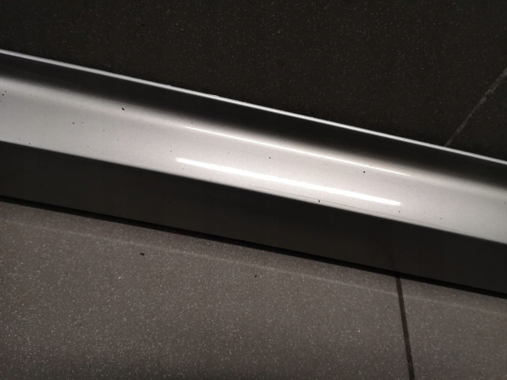 фото №4, Молдинг дверь правый перед audi a8 d3 odstaje