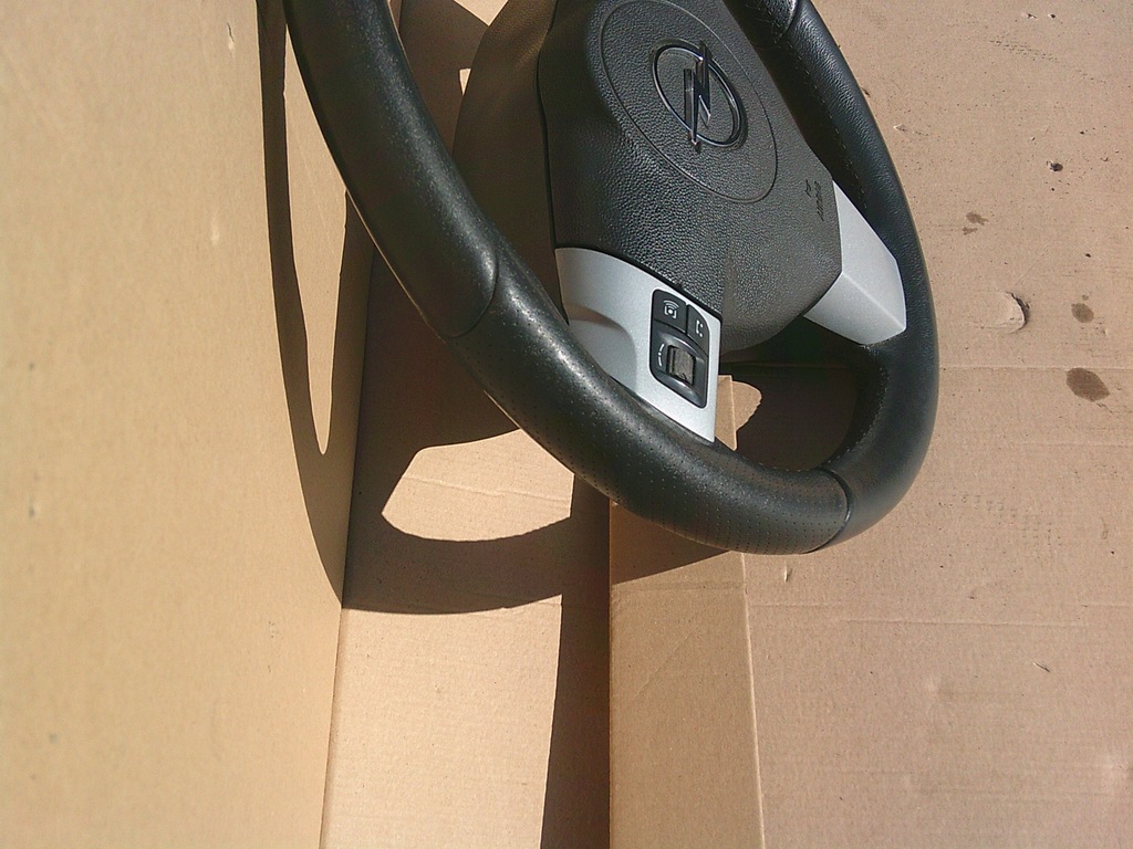 фото №6, Opel zafira b sport повітропровід мультифункція 13231661 saz