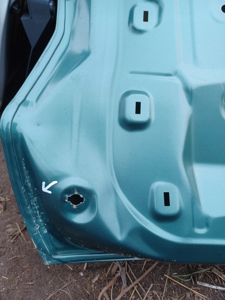 Кришка багажника ------ задній задня ------ opel frontera ----- od 2025- Зі Шроту