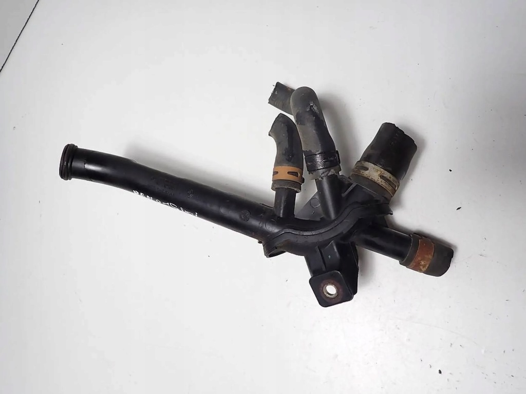 Купити Патрубок води шланг патрубок радіатора renault clio 2 1.5dci 820089768g