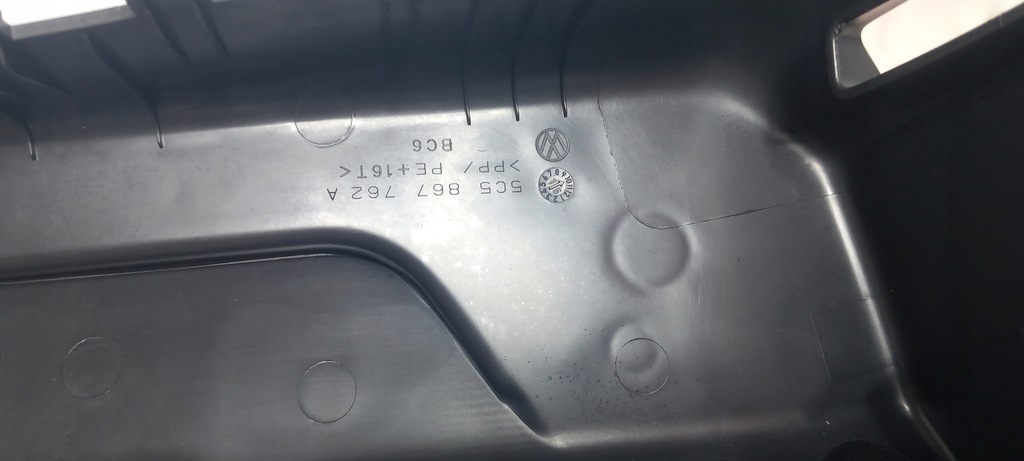 фото №6, Vw new beetle 16 -обивка багажника левая правая usa