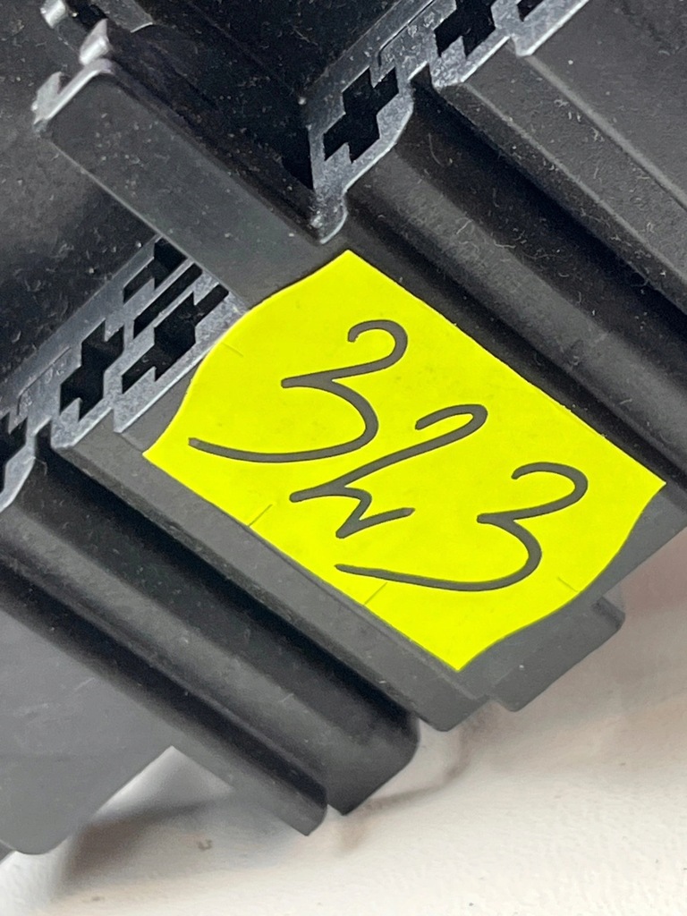 фото №7, Коробка запобіжників volkswagen golf vii c seat leon iii