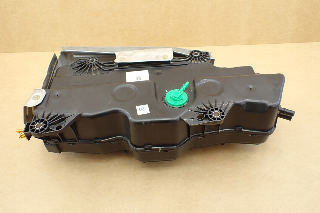 фото №16, Peugeot expert citroen jumpy toyota proace бак adblue 98183661 оригінальний номер