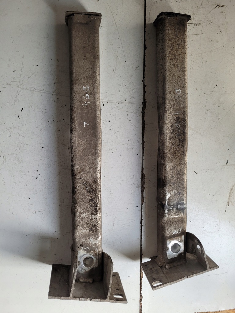 фото №1, Citroen ds4 зона деформации кронштейн