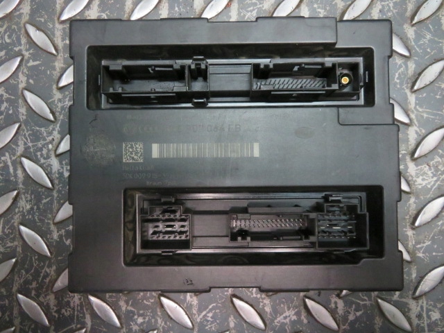 фото №1, Модуль комфорту audi 8k0907064dp