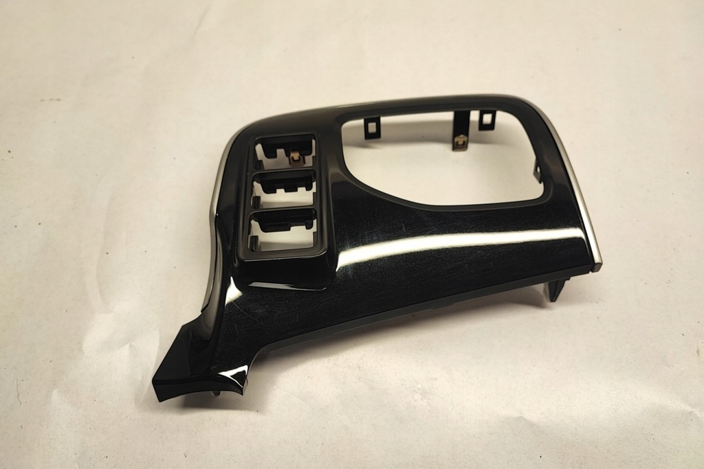 фото №12, Молдинг декоративная приборная панель mitsubishi outlander iii gg_w, gf_w, zj 8030a201