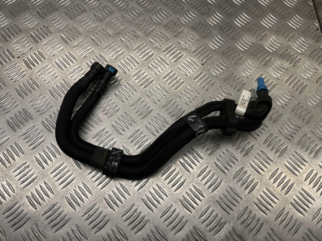 Купить Bmw g30 g31 пабтрубок  трубка шланг топливный 8575464