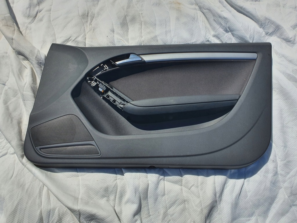 фото №1, Обшивка двері оббивка audi a5 s5 8t правий перед