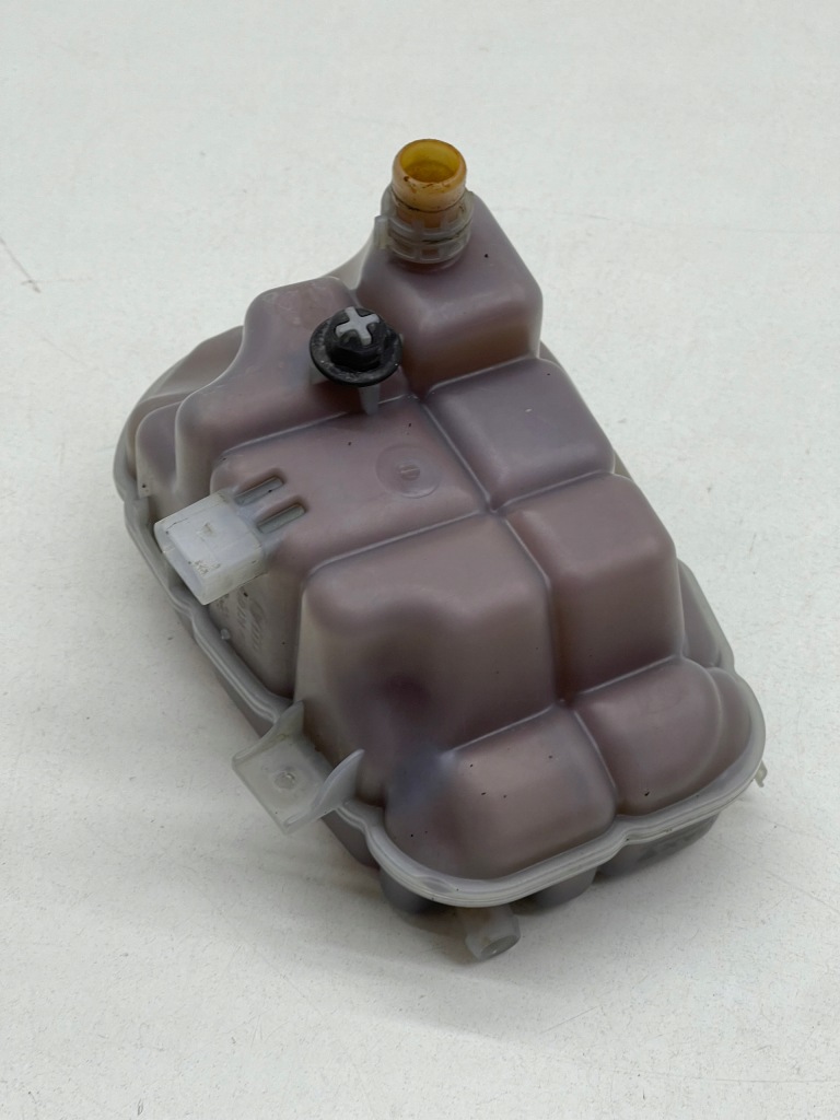 Audi a7 a6 c7 2.0 tdi бак бачок розширювальний рідини радіатора Київ