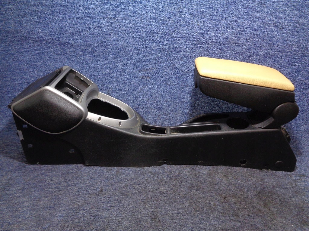 фото №8, Подлокотник туннель alfa romeo gt 2003-2010r. кожа оранжевый