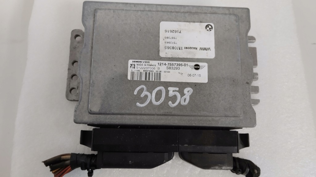 Блок управления двигателя бортовой компьютер mini cooper r50 rb2 1.6b 16v 7557395 Киев