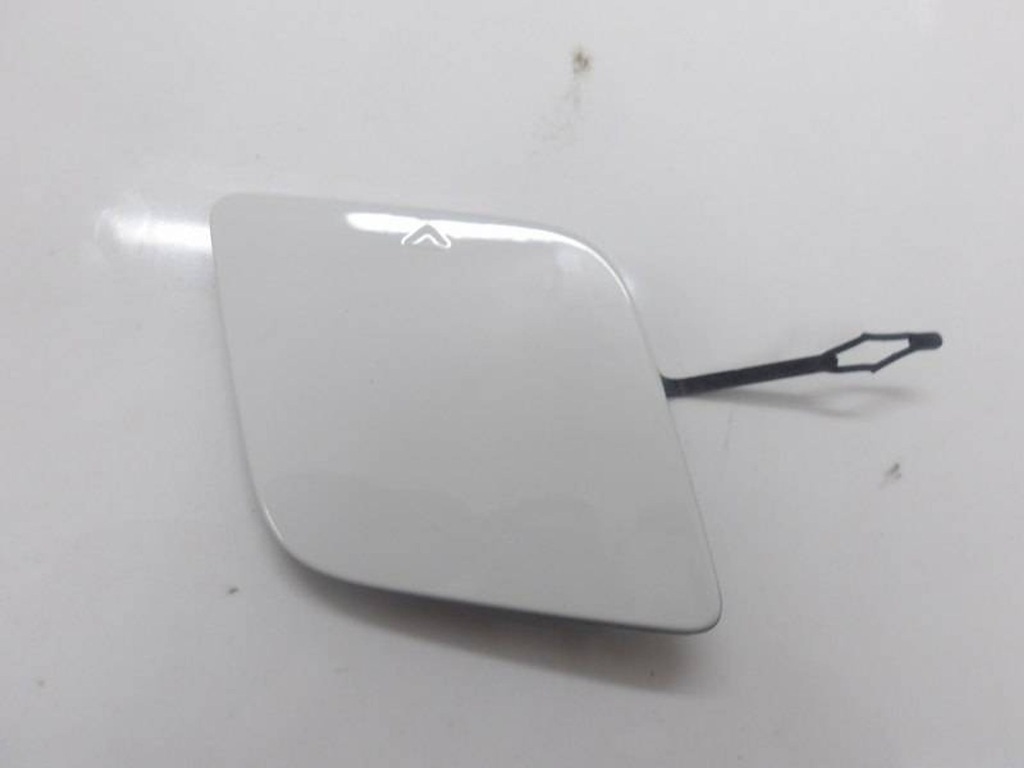 фото №1, Bmw 1 f20 f21 заглушка hak бампер перед