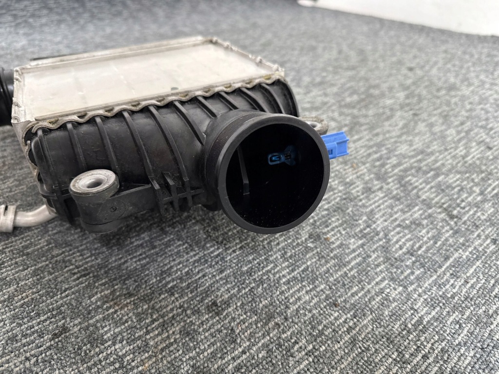 Jaguar xf ii x260 2016 радиатор воздуха наддувочный / интеркулер в Украине