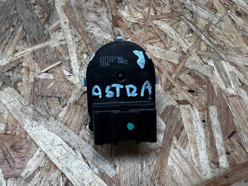 фото №6, Перемикач регулювання дзеркал opel оригінальний номер 13271827