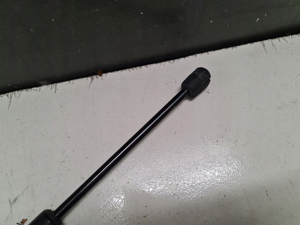 фото №4, Привід капот audi a8 d3 4e0823359d